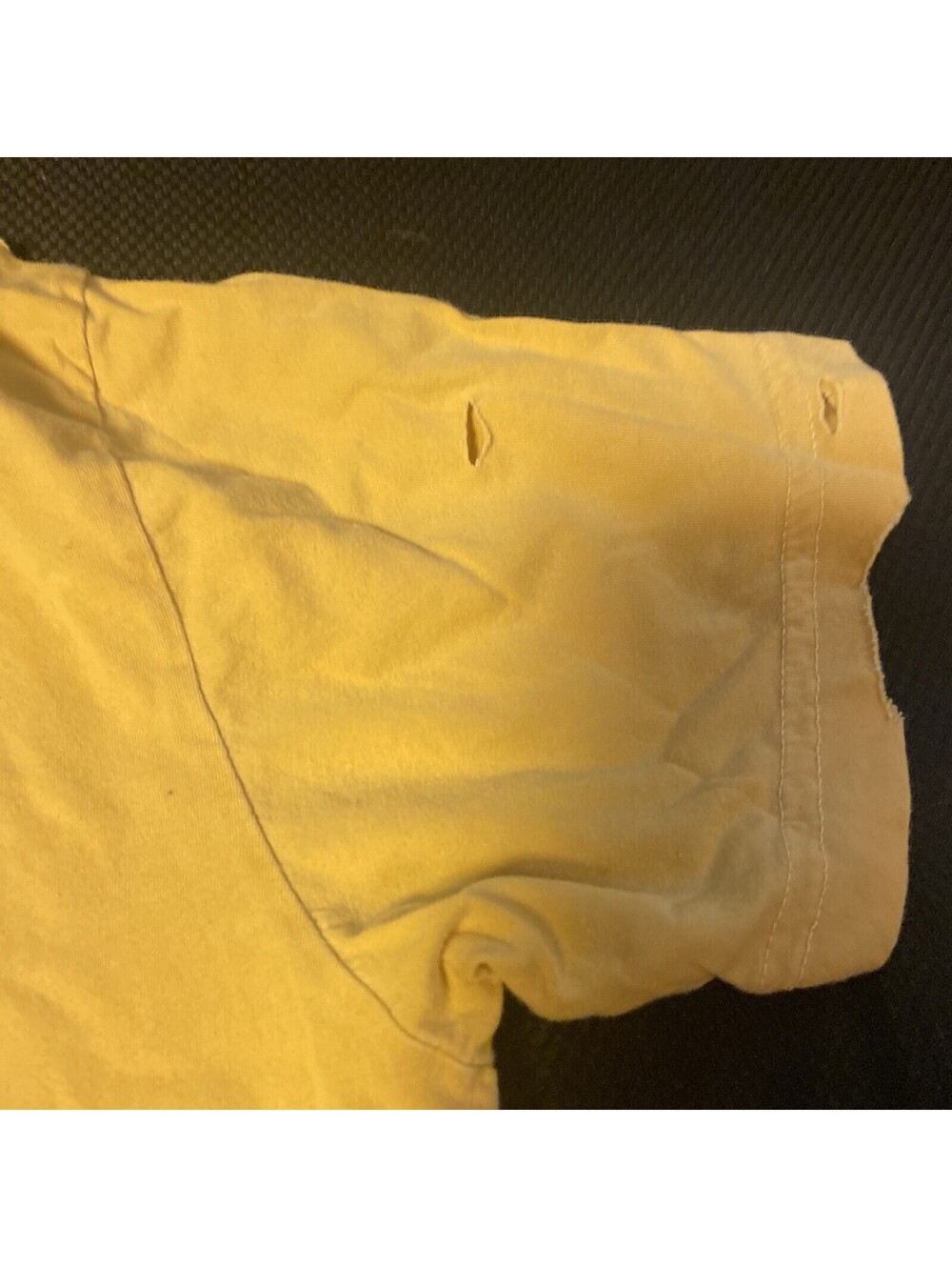 Goodie Two Sleeves Woodstock ‘69 T shirt distressed Size S Yellow - Picture 4 of 9